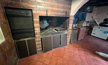Se vende casa de 3 dorm+cochera B° P. Unidas, VT