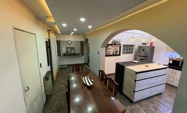 Se vende casa de 3 dorm+cochera B° P. Unidas, VT