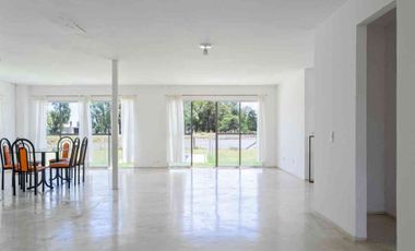 CASA EN VENTA SAN ELISEO CON VISTA AL LAGO