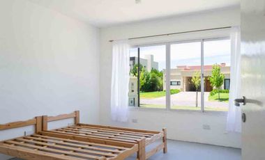 CASA EN VENTA SAN ELISEO CON VISTA AL LAGO