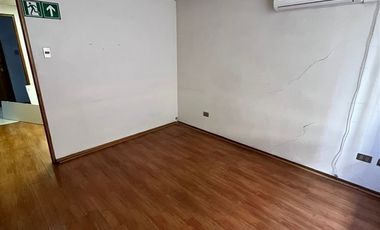 Oficina en Arriendo en Metro El Golf