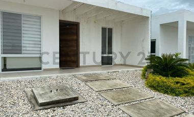 VENTA DE CASA EN RADISSON BLU RESIDENCES-PUNTA BLANCA V. Vil.