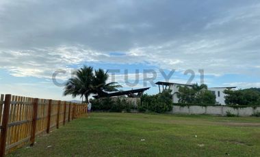 Terrenos exclusivos en venta –Playa Club Grande, cerca de Montañita y Olón V.Vil