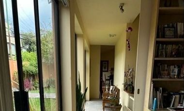 Casa en Venta en Privada con Vigilancia, Lomas de Reforma, Sierra Mimbres
