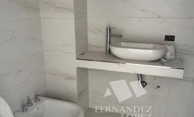 Piso en venta en Bernal Centro