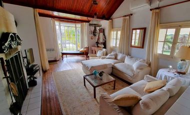 Venta casa 4 ambientes Río Sarmiento - Delta Tigre