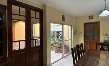 Casa en venta en Bernal Oeste