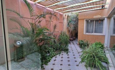VENTA CASA 2 DORMITORIOS APTA CREDITO EN CAPITAL