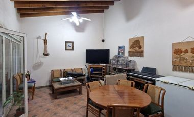 VENTA CASA 2 DORMITORIOS APTA CREDITO EN CAPITAL