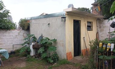 VENTA CASA 4 AMBIENTES en SAN MIGUEL DEL MONTE