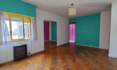 VENTA 2 AMB MUY LUMINOSO COCINA INDEP. LA BOCA