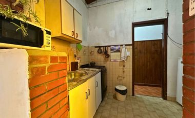 CASA EN VENTA A RECICLAR 2 DORMITORIOS QUILMES