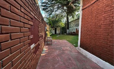 CASA EN VENTA A RECICLAR 2 DORMITORIOS QUILMES