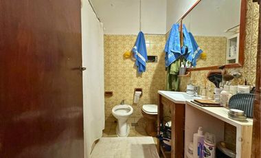 CASA EN VENTA A RECICLAR 2 DORMITORIOS QUILMES