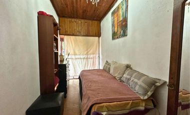 CASA EN VENTA A RECICLAR 2 DORMITORIOS QUILMES