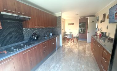 ARRIENDO CASA AMOBLADA EN CHICUREO