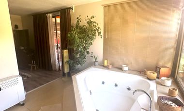 ARRIENDO CASA AMOBLADA EN CHICUREO