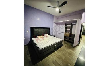 Inversión cerca de Plaza Polyforum y Torre Chiapas: Casa con Alberca en Venta