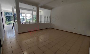 Casa en venta a 5 cuadras del parque central de Berriozabal