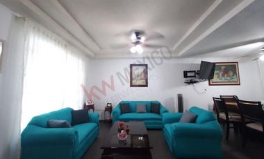 Casa en venta en privada cerrada en El Fracc. El Diamante.