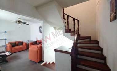 Casa en venta en privada cerrada en El Fracc. El Diamante.