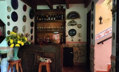 Casa con Departamentos en venta en Fracc.La Paz, San Cristóbal