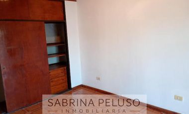 ALQUILER CASA 4 amb. a 200mts. Shopping Nine-Moreno