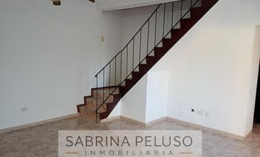 ALQUILER CASA 4 amb. a 200mts. Shopping Nine-Moreno