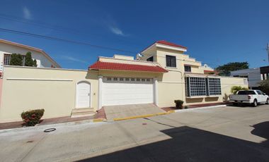 CASA EN RENTA EN FRACCIONAMIENTO SANTA RITA, CIUDAD DEL CARMEN CAMPECHE.