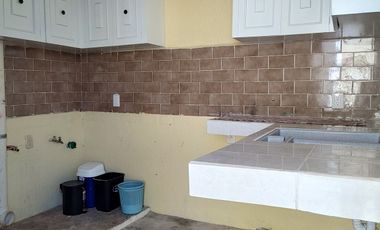CASA EN RENTA EN FRACCIONAMIENTO SANTA RITA, CIUDAD DEL CARMEN CAMPECHE.
