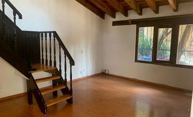 CASA EN CONDOMINIO EN LOMAS DE VISTA HERMOSA EN RENTA