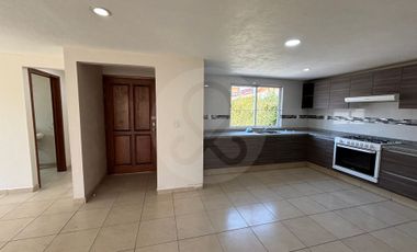 Casa en renta en Coaxustenco