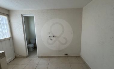 Casa en renta en Coaxustenco