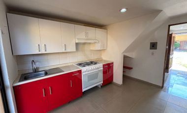 Rincon de San Gabriel  Casa en condominio en renta en Rincón de San Gabriel