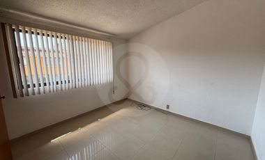 Rincon de San Gabriel  Casa en condominio en renta en Rincón de San Gabriel