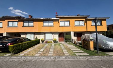 Rincon de San Gabriel  Casa en condominio en renta en Rincón de San Gabriel