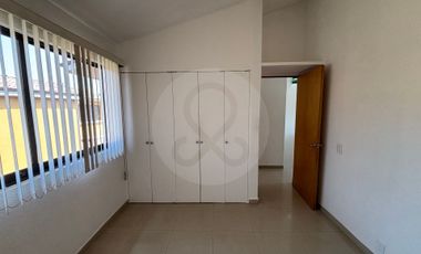Rincon de San Gabriel  Casa en condominio en renta en Rincón de San Gabriel