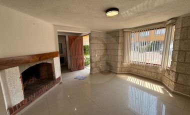 Rincon de San Gabriel  Casa en condominio en renta en Rincón de San Gabriel