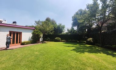 Terreno en Venta en Santa Maria Tepepan