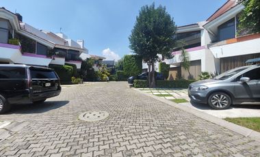 Terreno en Venta en Santa Maria Tepepan