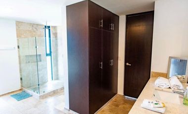 Penthouse Amueblado en Venta en Chixchulub Frente al Mar