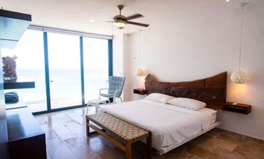 Penthouse Amueblado en Venta en Chixchulub Frente al Mar