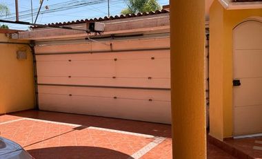 CASA EN VENTA EN LA ESTANCIA $ 12998,000 pesos