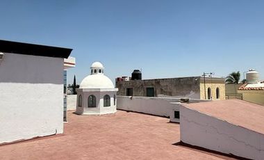 CASA EN VENTA EN LA ESTANCIA $ 12998,000 pesos