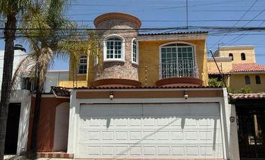 CASA EN VENTA EN LA ESTANCIA $ 12998,000 pesos