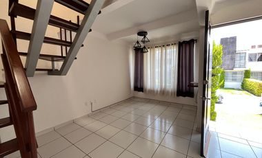 Casa Renta o Venta en condominio en Lomas de Tzompantle