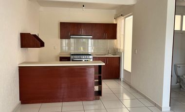 Casa Renta o Venta en condominio en Lomas de Tzompantle