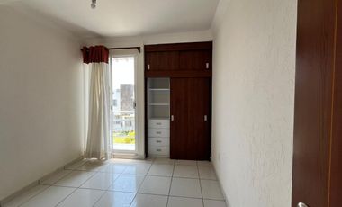 Casa Renta o Venta en condominio en Lomas de Tzompantle
