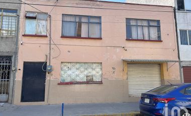 Bodega con Oficina y local Comercial en VENTA en Colonia Gómez Farías CdMx