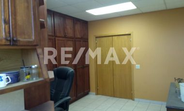 Oficinas en Renta - (3)